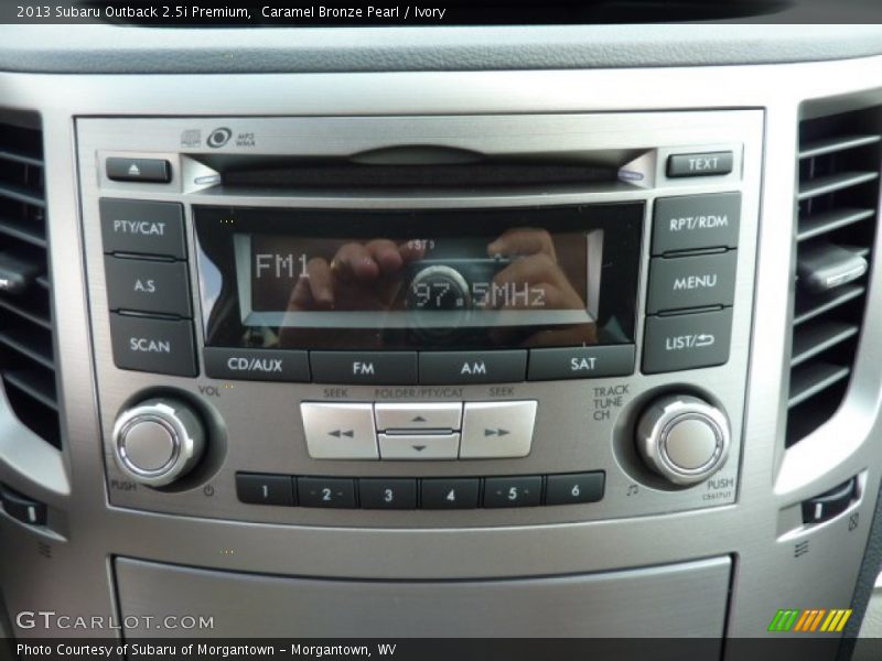 Caramel Bronze Pearl / Ivory 2013 Subaru Outback 2.5i Premium