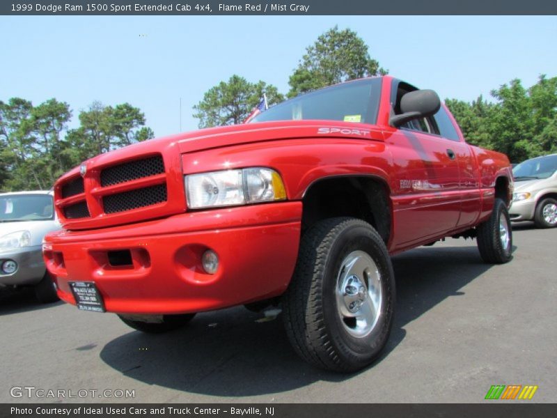 Flame Red / Mist Gray 1999 Dodge Ram 1500 Sport Extended Cab 4x4