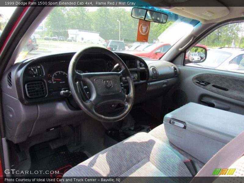  1999 Ram 1500 Sport Extended Cab 4x4 Mist Gray Interior