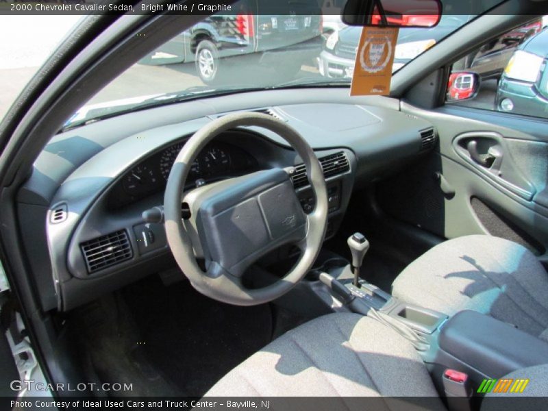 Bright White / Graphite 2000 Chevrolet Cavalier Sedan