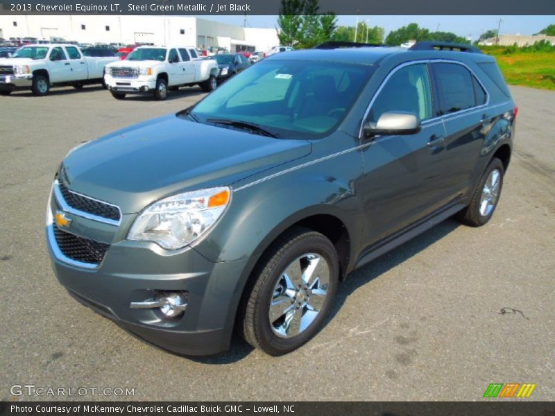 Front 3/4 View of 2013 Equinox LT