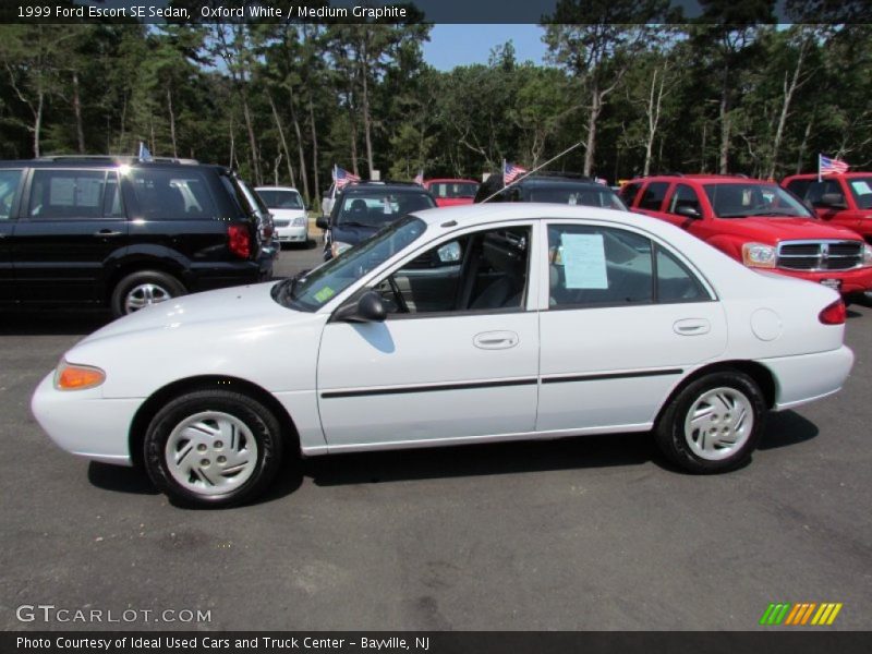 Oxford White / Medium Graphite 1999 Ford Escort SE Sedan