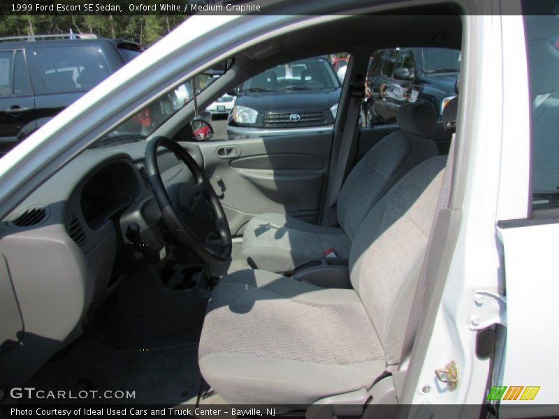 Oxford White / Medium Graphite 1999 Ford Escort SE Sedan