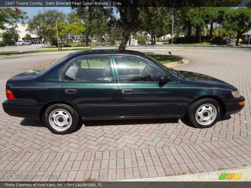 Dark Emerald Pearl Green Metallic / Gray 1997 Toyota Corolla