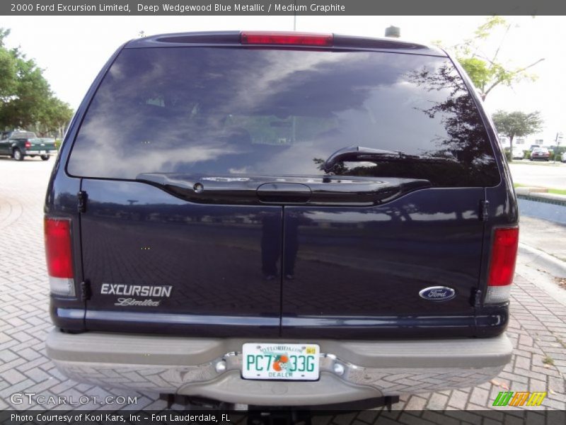 Deep Wedgewood Blue Metallic / Medium Graphite 2000 Ford Excursion Limited