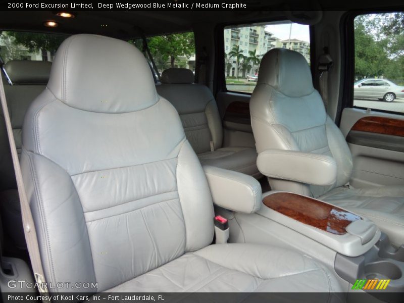 Front Seat of 2000 Excursion Limited