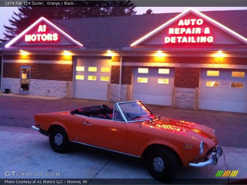  1974 124 Spider  Orange
