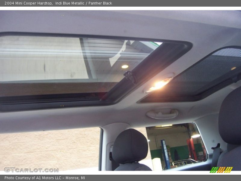 Indi Blue Metallic / Panther Black 2004 Mini Cooper Hardtop