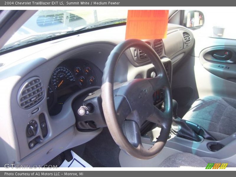 Summit White / Medium Pewter 2004 Chevrolet TrailBlazer EXT LS