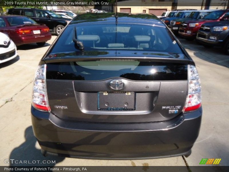 Magnetic Gray Metallic / Dark Gray 2009 Toyota Prius Hybrid