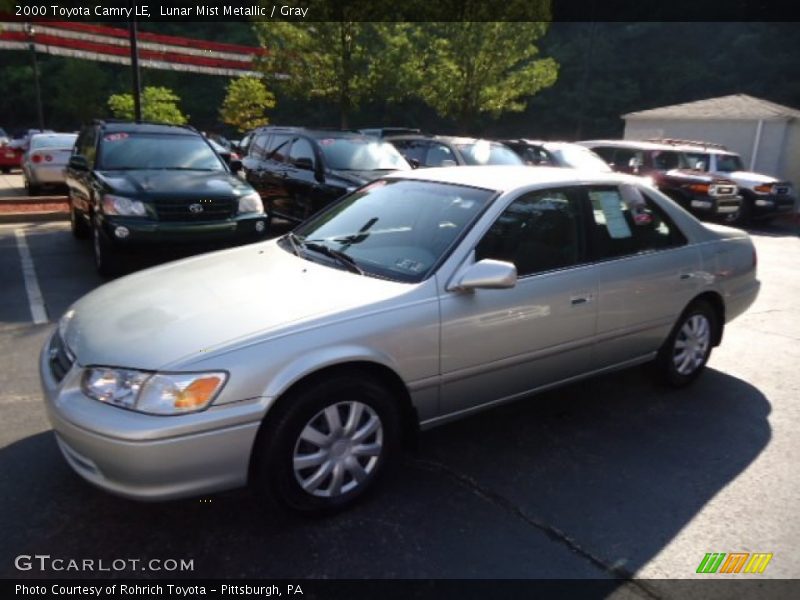 Lunar Mist Metallic / Gray 2000 Toyota Camry LE