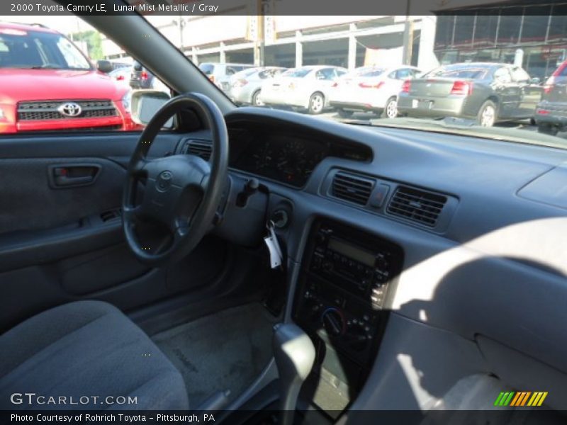 Lunar Mist Metallic / Gray 2000 Toyota Camry LE