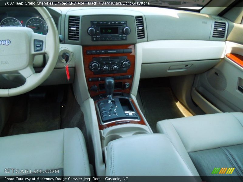 Black / Dark Khaki/Light Graystone 2007 Jeep Grand Cherokee Limited CRD 4x4