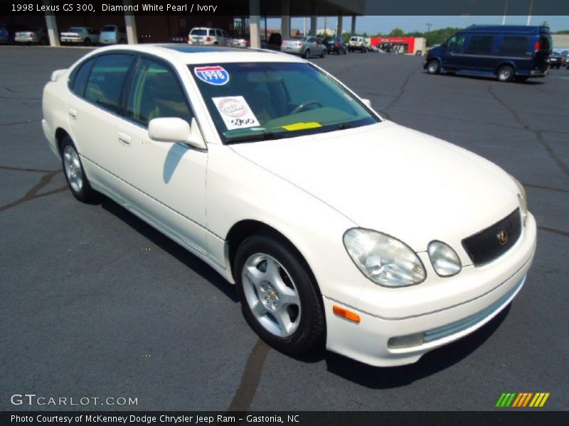Diamond White Pearl / Ivory 1998 Lexus GS 300