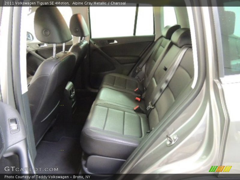 Alpine Gray Metallic / Charcoal 2011 Volkswagen Tiguan SE 4Motion