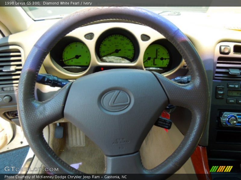 Diamond White Pearl / Ivory 1998 Lexus GS 300