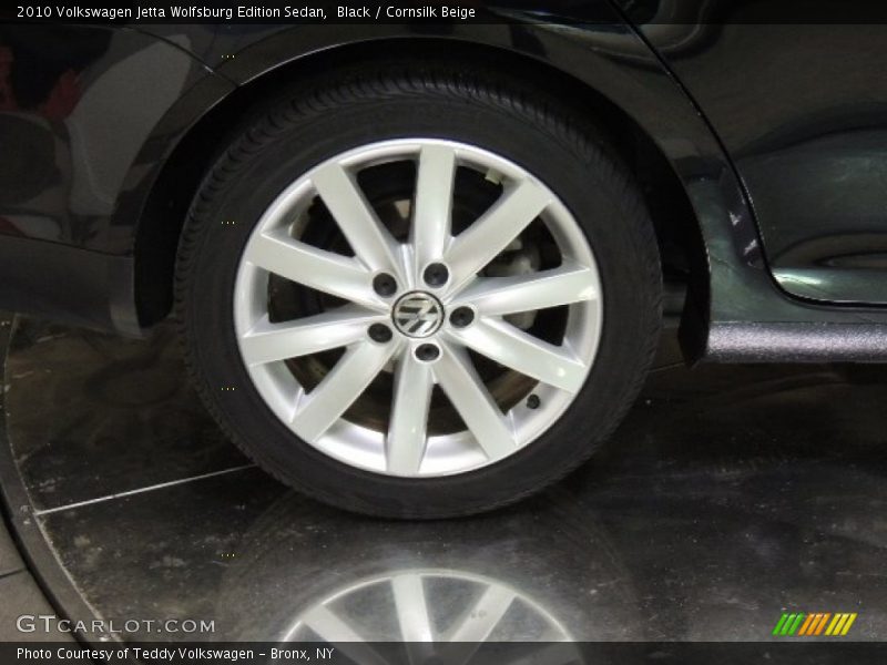 Black / Cornsilk Beige 2010 Volkswagen Jetta Wolfsburg Edition Sedan