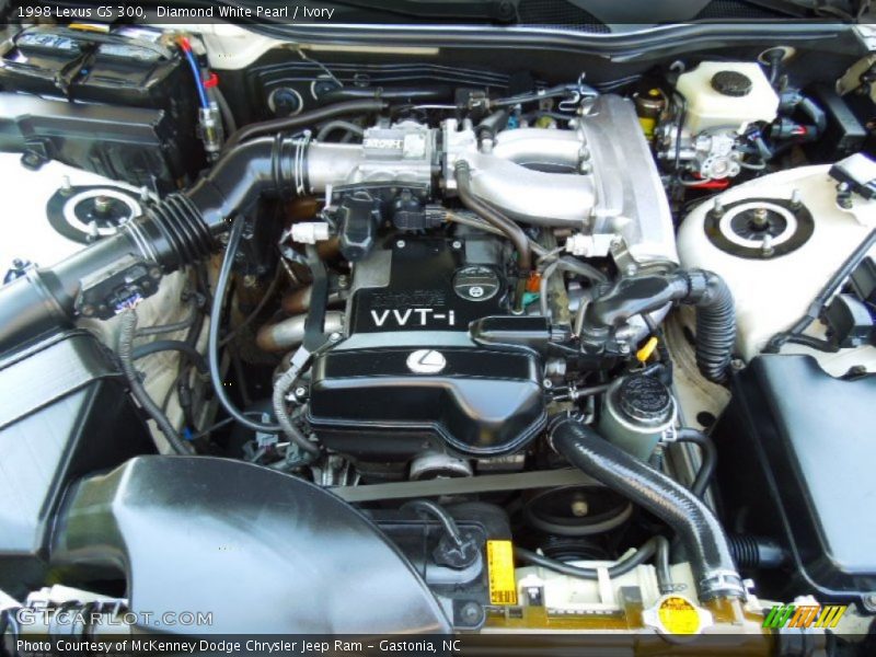 Diamond White Pearl / Ivory 1998 Lexus GS 300