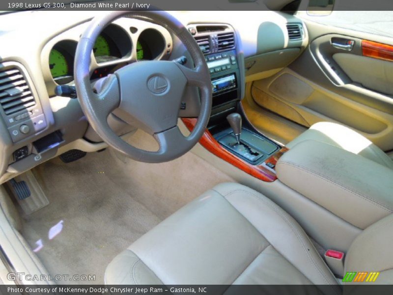 Diamond White Pearl / Ivory 1998 Lexus GS 300