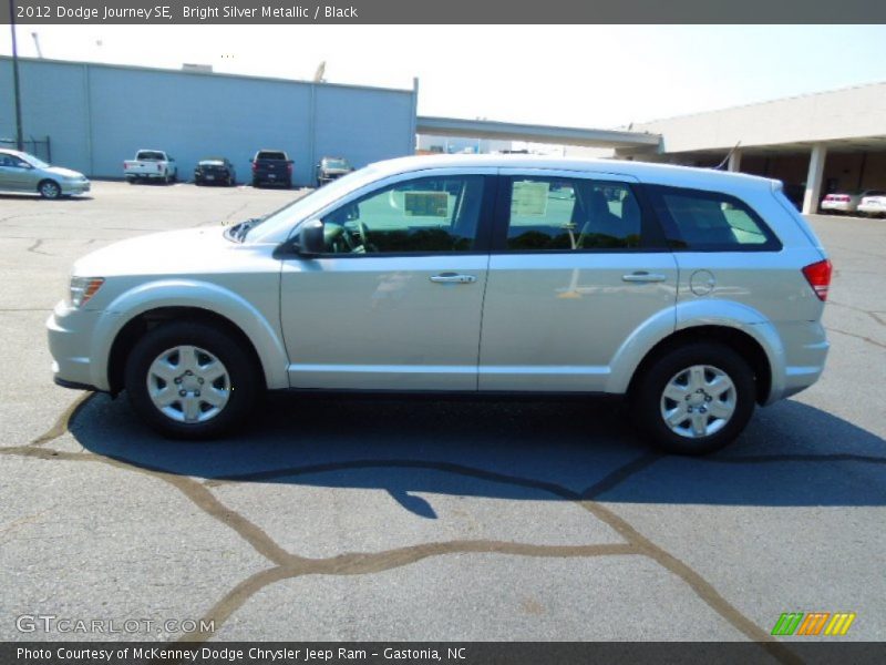 Bright Silver Metallic / Black 2012 Dodge Journey SE