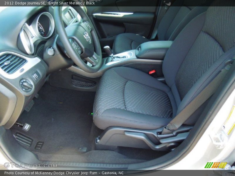 Bright Silver Metallic / Black 2012 Dodge Journey SE