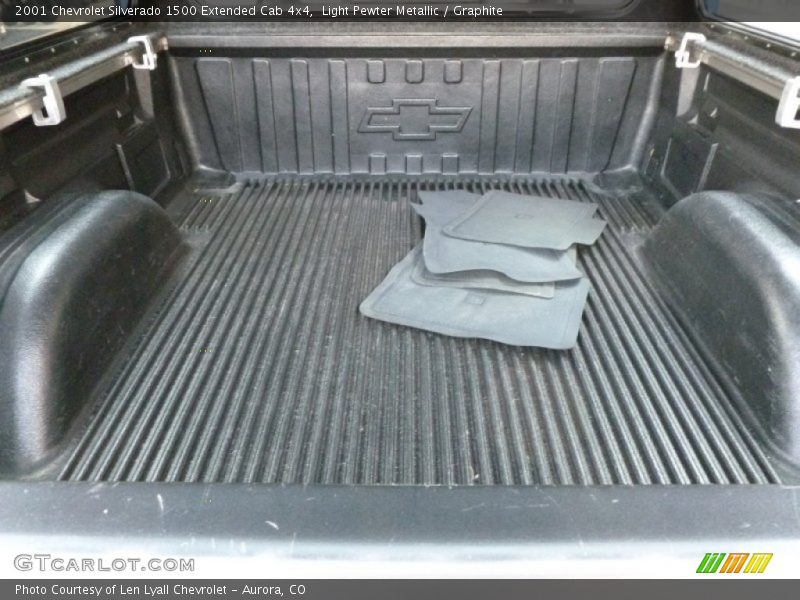Light Pewter Metallic / Graphite 2001 Chevrolet Silverado 1500 Extended Cab 4x4