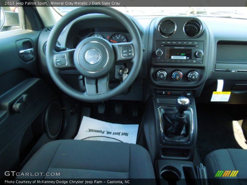 Dashboard of 2013 Patriot Sport