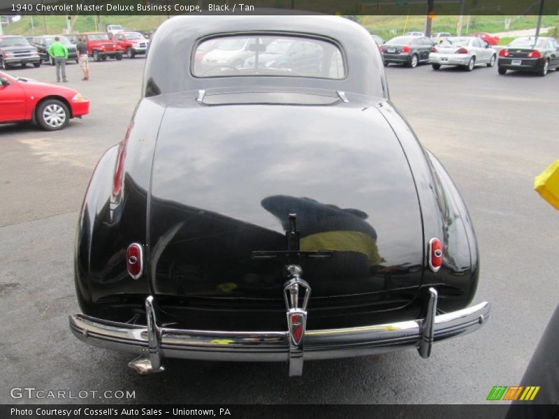 Black / Tan 1940 Chevrolet Master Deluxe Business Coupe