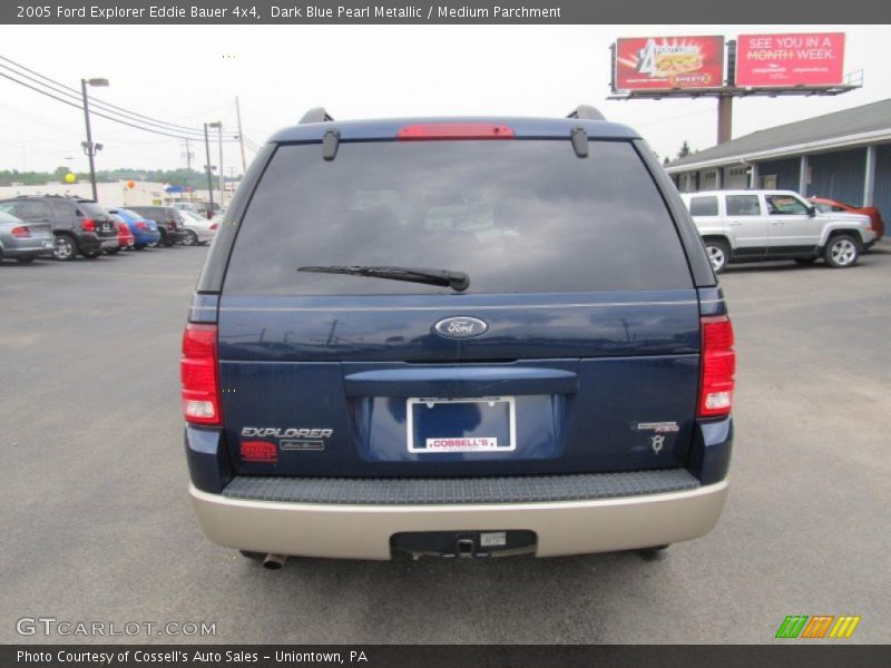 Dark Blue Pearl Metallic / Medium Parchment 2005 Ford Explorer Eddie Bauer 4x4