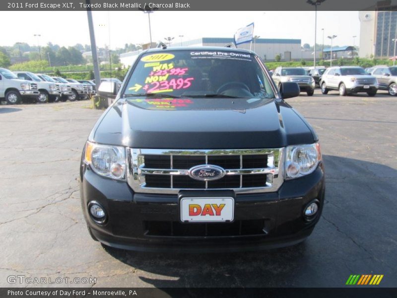 Tuxedo Black Metallic / Charcoal Black 2011 Ford Escape XLT