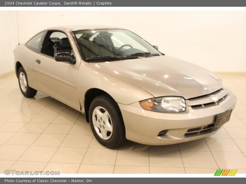 Sandrift Metallic / Graphite 2004 Chevrolet Cavalier Coupe