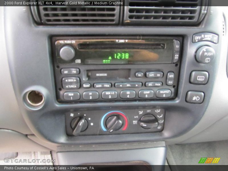 Controls of 2000 Explorer XLT 4x4