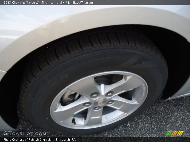 Silver Ice Metallic / Jet Black/Titanium 2013 Chevrolet Malibu LS
