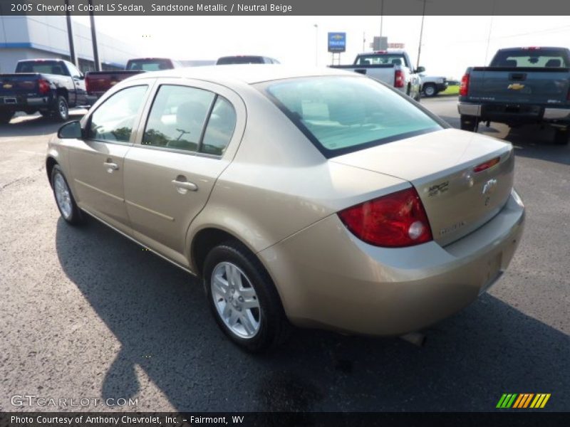 Sandstone Metallic / Neutral Beige 2005 Chevrolet Cobalt LS Sedan