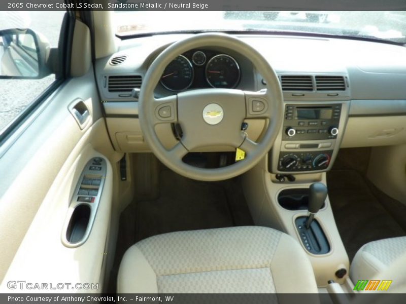 Sandstone Metallic / Neutral Beige 2005 Chevrolet Cobalt LS Sedan