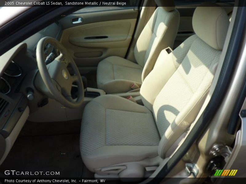 Sandstone Metallic / Neutral Beige 2005 Chevrolet Cobalt LS Sedan