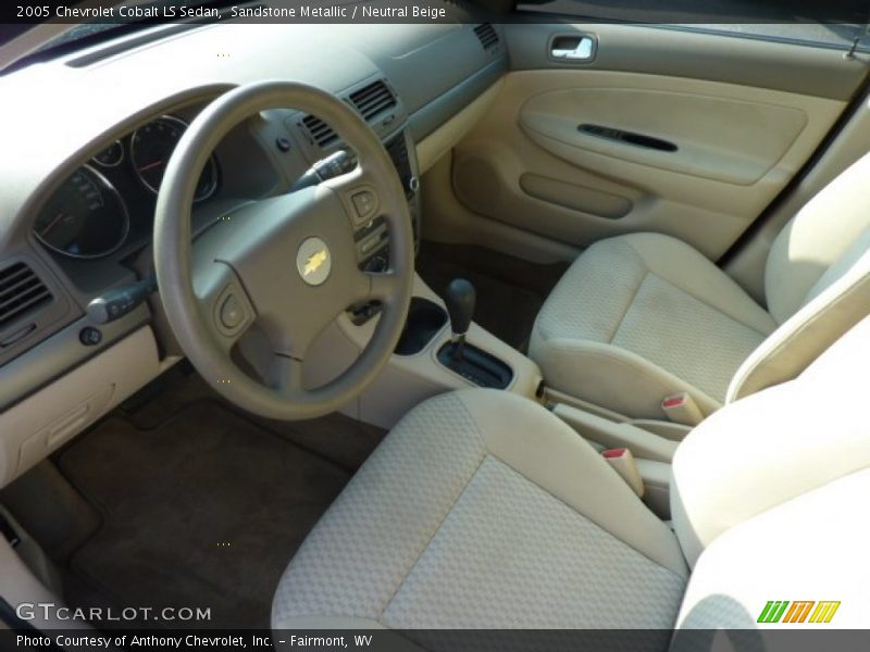 Sandstone Metallic / Neutral Beige 2005 Chevrolet Cobalt LS Sedan