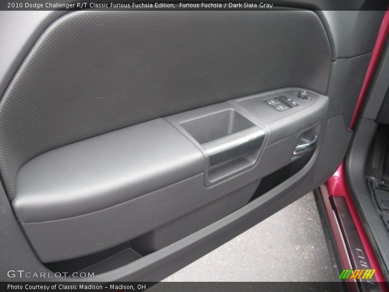 Furious Fuchsia / Dark Slate Gray 2010 Dodge Challenger R/T Classic Furious Fuchsia Edition