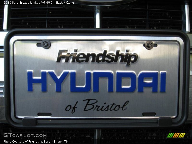 Black / Camel 2010 Ford Escape Limited V6 4WD