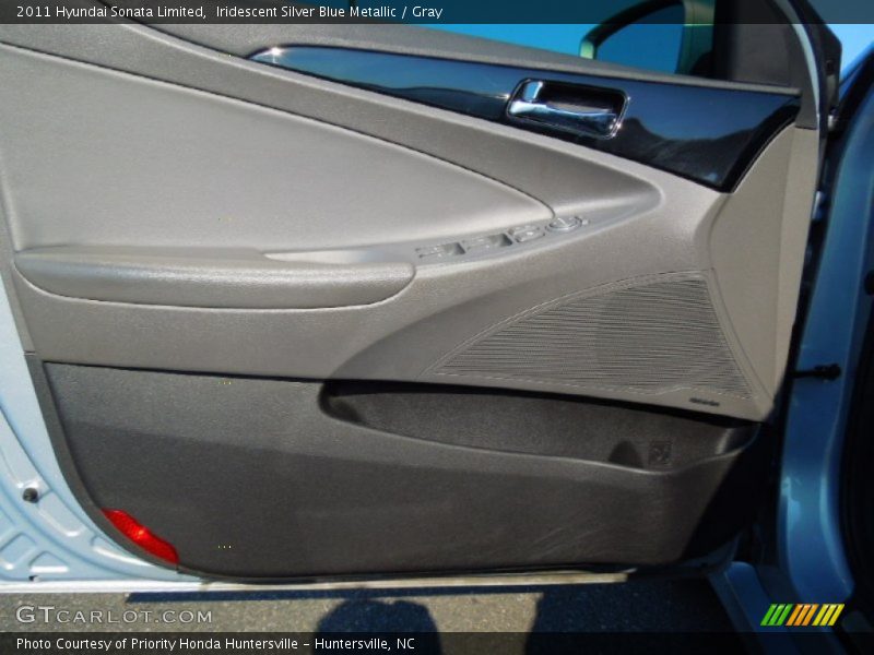 Iridescent Silver Blue Metallic / Gray 2011 Hyundai Sonata Limited