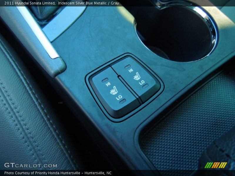 Iridescent Silver Blue Metallic / Gray 2011 Hyundai Sonata Limited