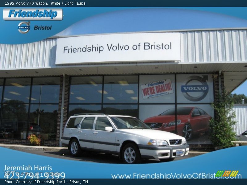 White / Light Taupe 1999 Volvo V70 Wagon