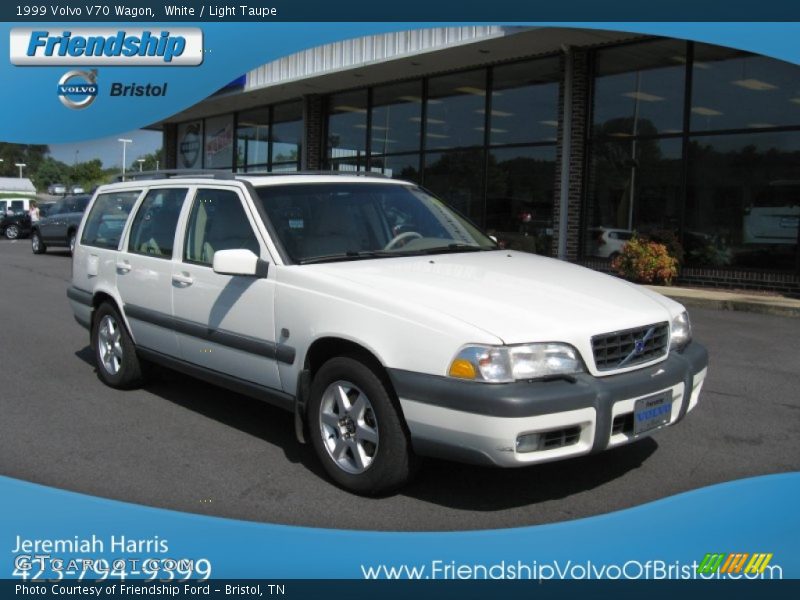 White / Light Taupe 1999 Volvo V70 Wagon