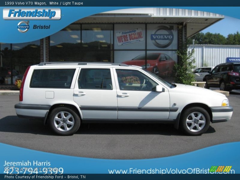 White / Light Taupe 1999 Volvo V70 Wagon