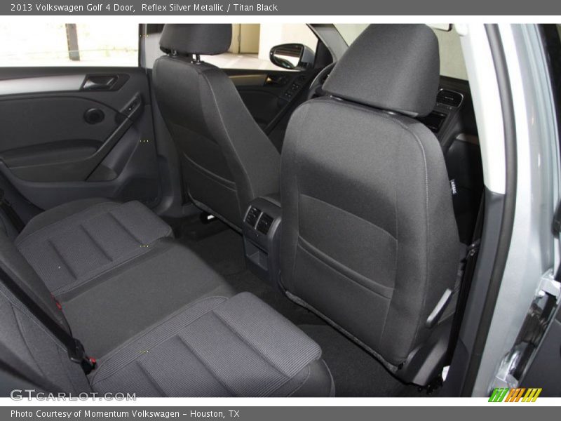 Reflex Silver Metallic / Titan Black 2013 Volkswagen Golf 4 Door