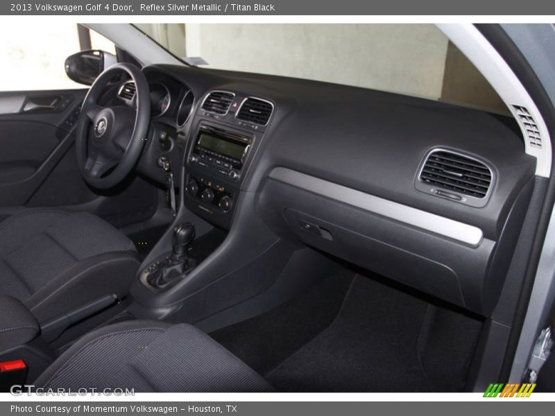 Reflex Silver Metallic / Titan Black 2013 Volkswagen Golf 4 Door