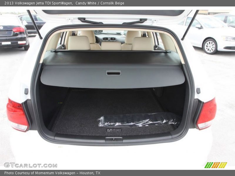 Candy White / Cornsilk Beige 2013 Volkswagen Jetta TDI SportWagen