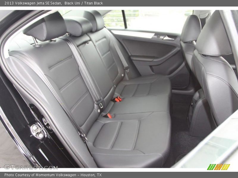 Black Uni / Titan Black 2013 Volkswagen Jetta SE Sedan