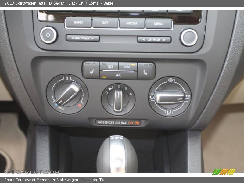 Controls of 2013 Jetta TDI Sedan