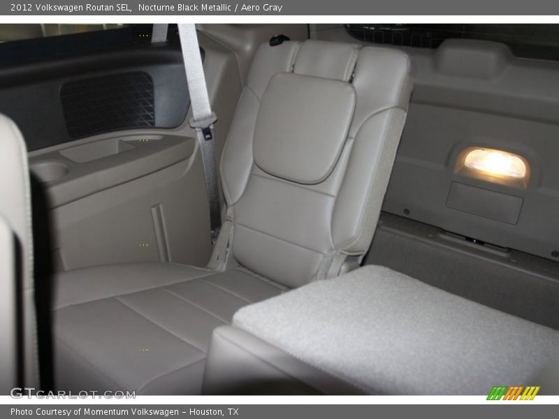 Nocturne Black Metallic / Aero Gray 2012 Volkswagen Routan SEL